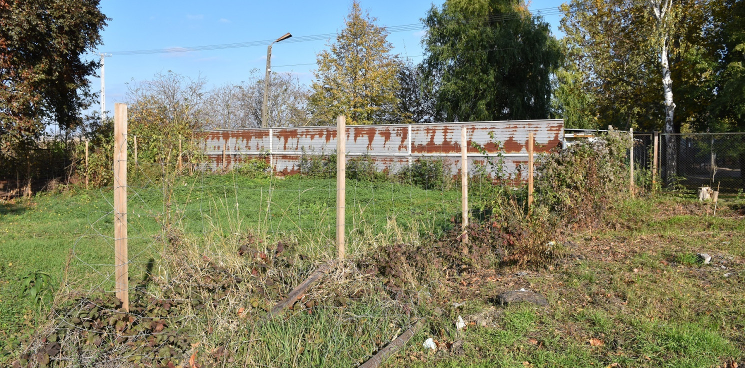 Inowrocław - Tak wygląda płot za kilkanaście tys. zł w schronisku