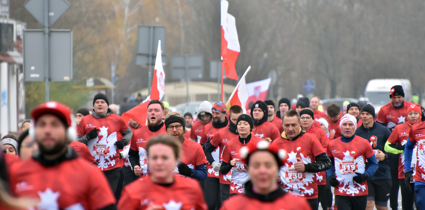 Inowrocław - Biało-czerwony bieg ulicami Inowrocławia