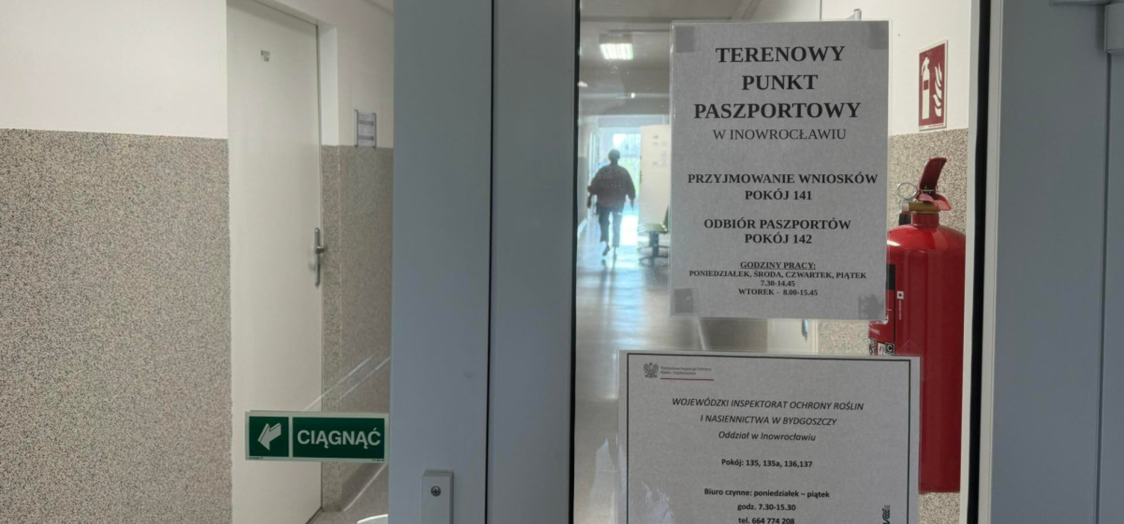 Inowrocław - 12 podejrzanych w "aferze paszportowej". Punkt w Inowrocławiu wciąż nieczynny