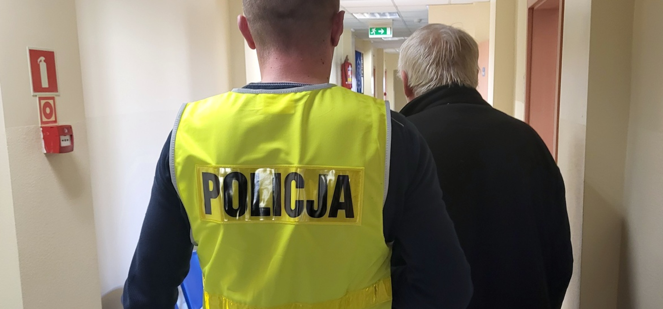 Radziejów - 71-letni "odbierak" w rękach policji. Brawa dla sąsiadki za czujność