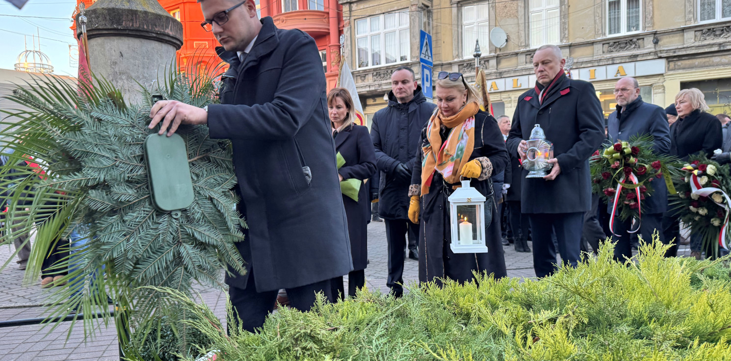 Inowrocław - W Inowrocławiu upamiętniono tragiczne wydarzenia z 13 grudnia 1981 roku