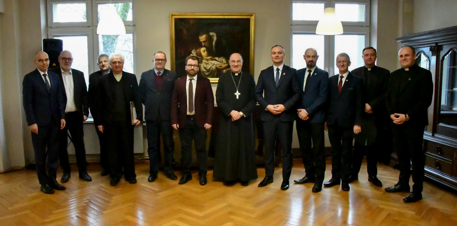 Inowrocław - Wiemy, kto w tym roku otrzyma statuetkę “Ku chwale”
