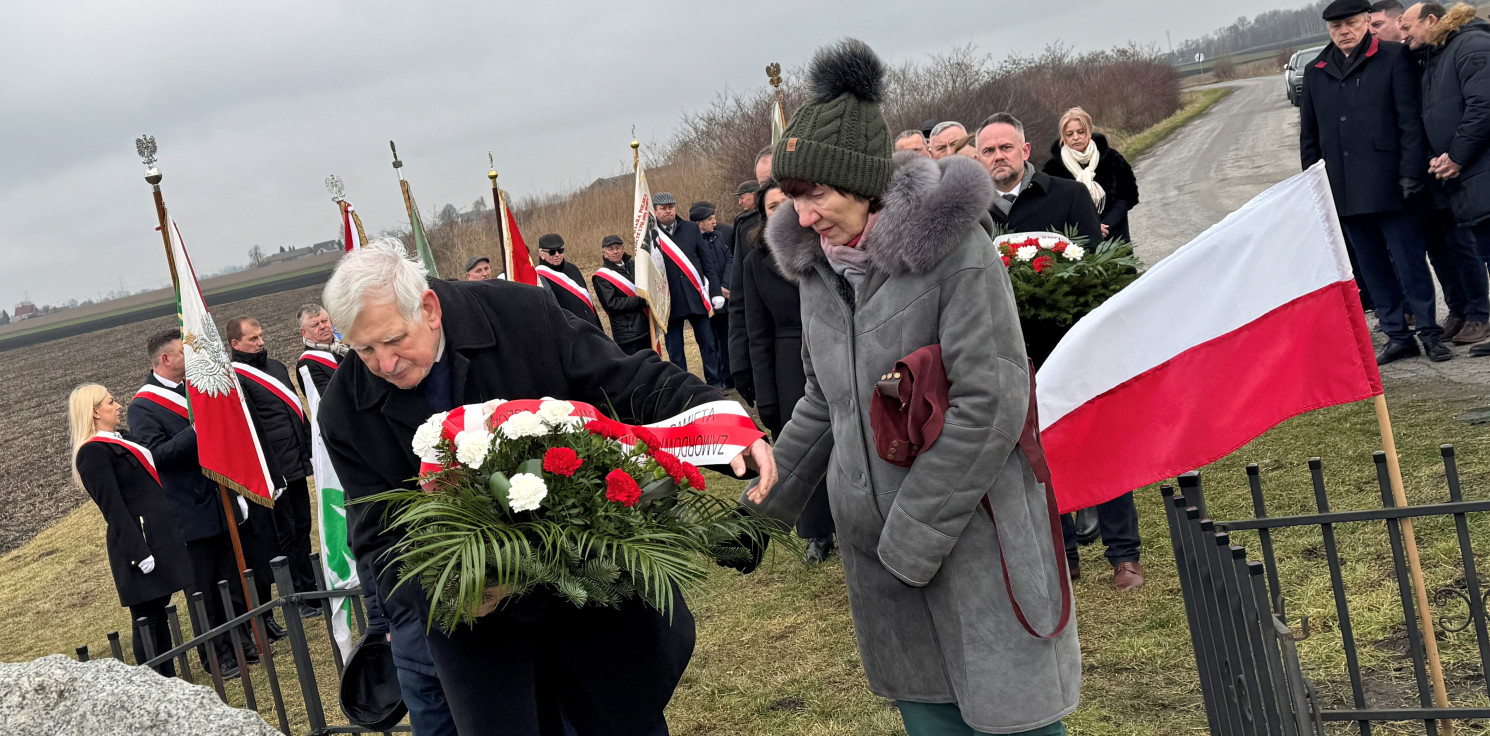Gmina Inowrocław - Tragiczna rocznica uczczona pod Inowrocławiem. "Ponieśli za to najwyższą cenę"