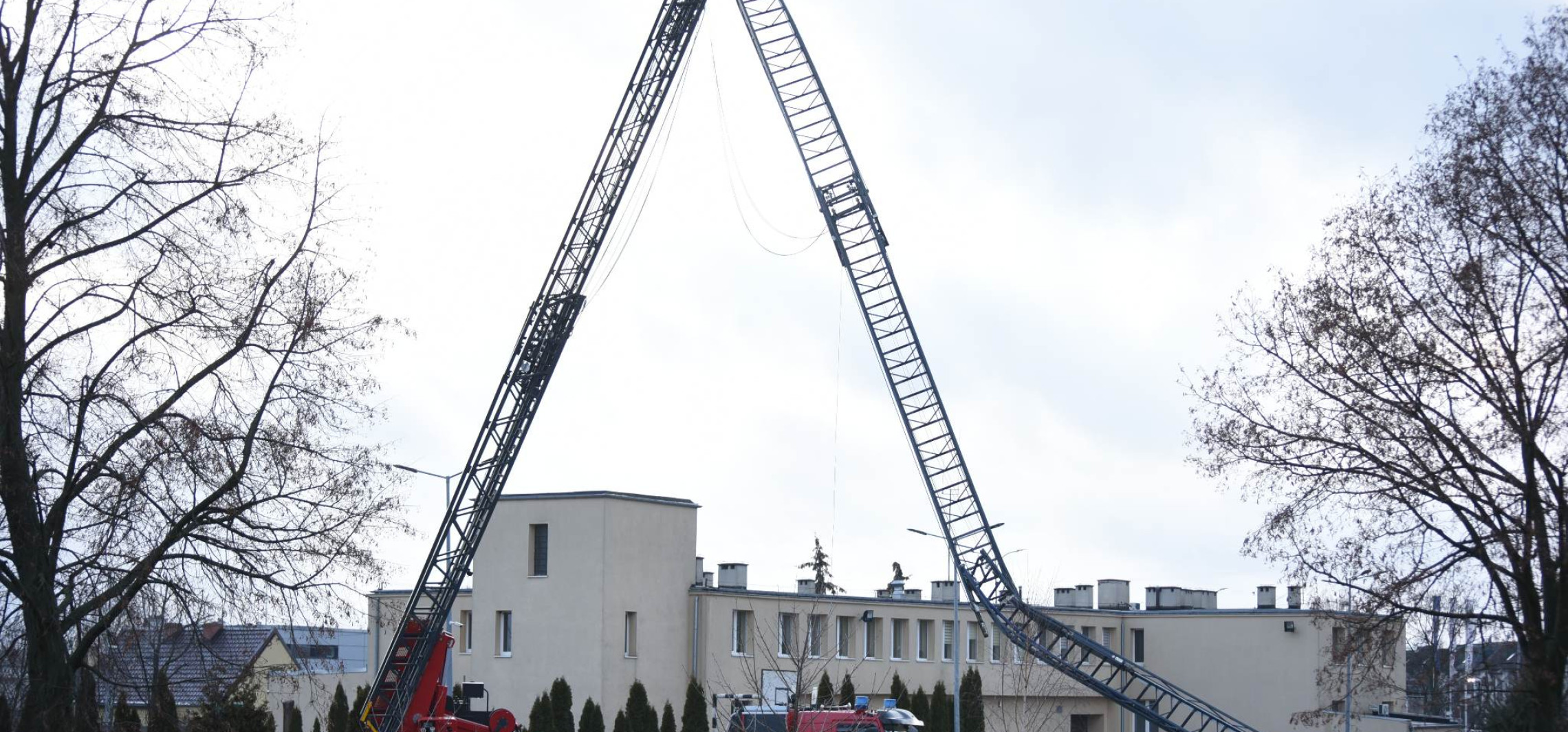 Inowrocław - Minęły dwa lata od złamania strażackiej drabiny. W sprawie ciągle niewiele wiadomo