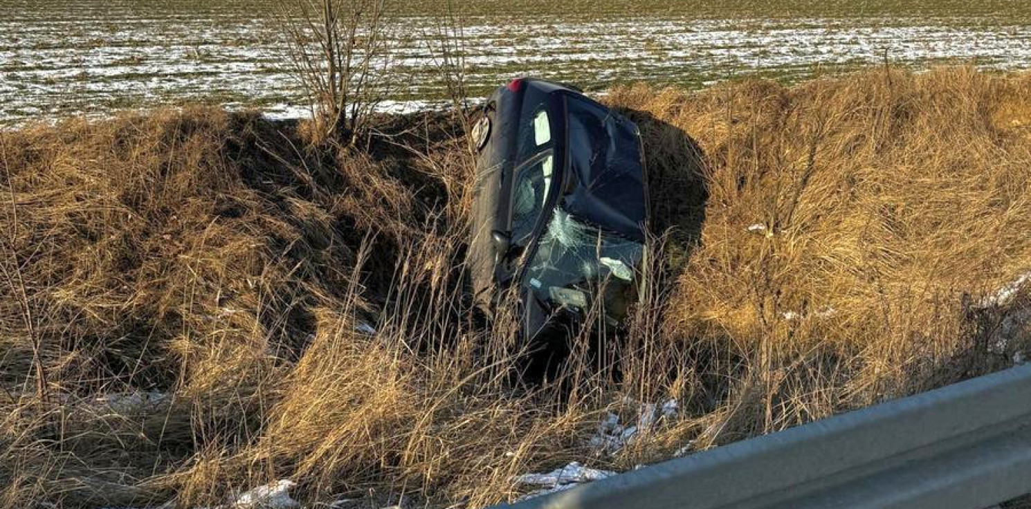 Region - Nie zapanował na autem i wylądował w rowie