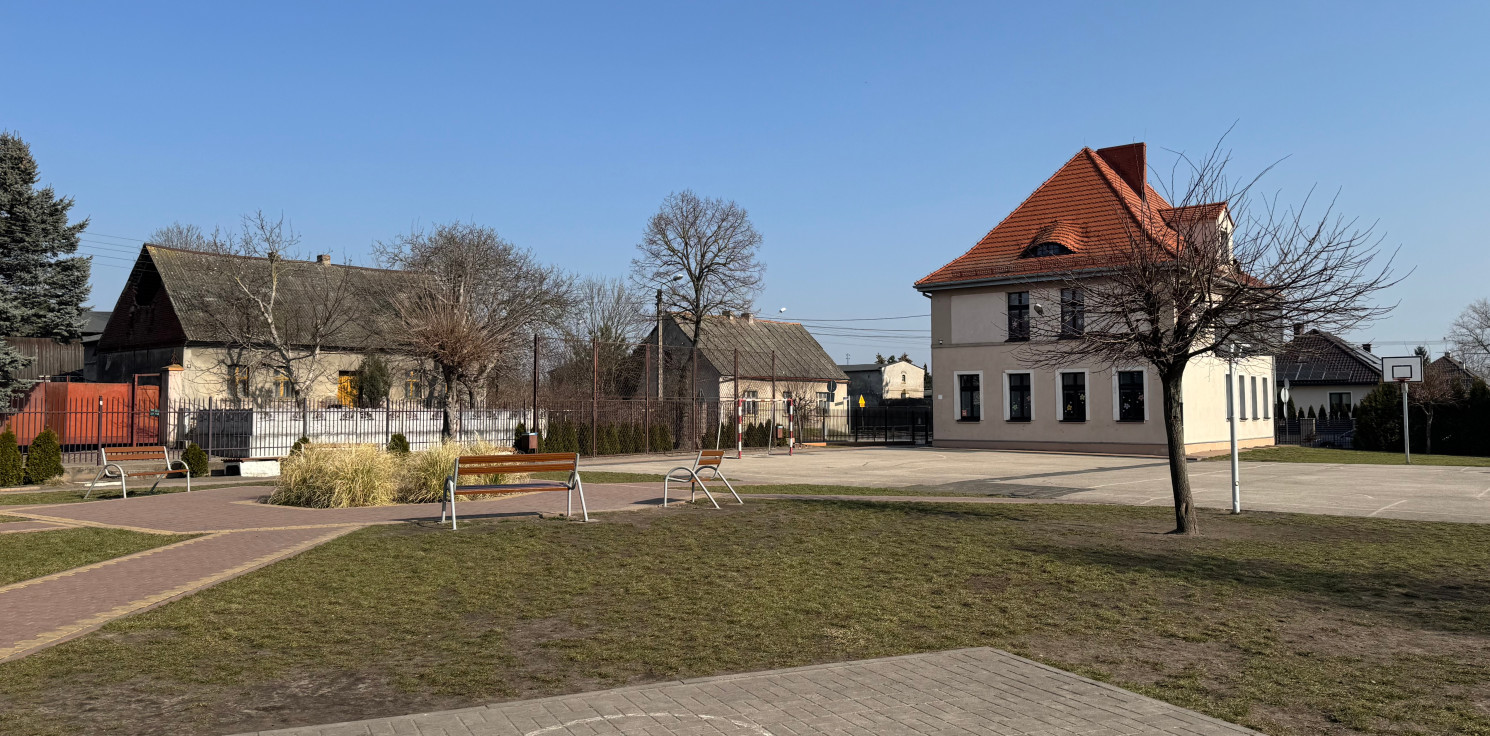 Inowrocław - W Szymborzu czekano na to wiele lat. Będzie nowe boisko