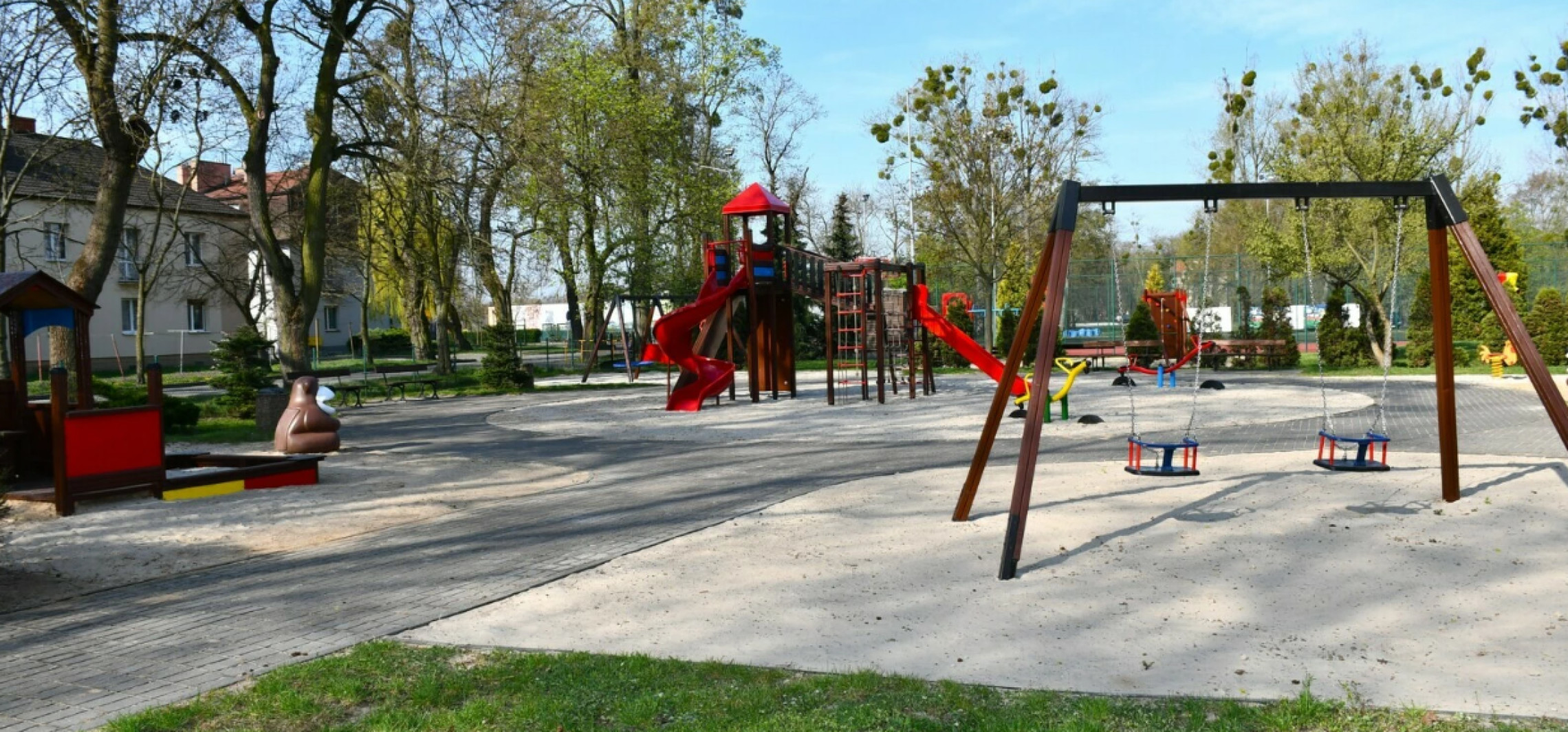 Plac zabaw jak nowy. Zakończył się remont
