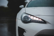 Żarówka H7 LED – czy warto w nią zainwestować? Odpowiadamy