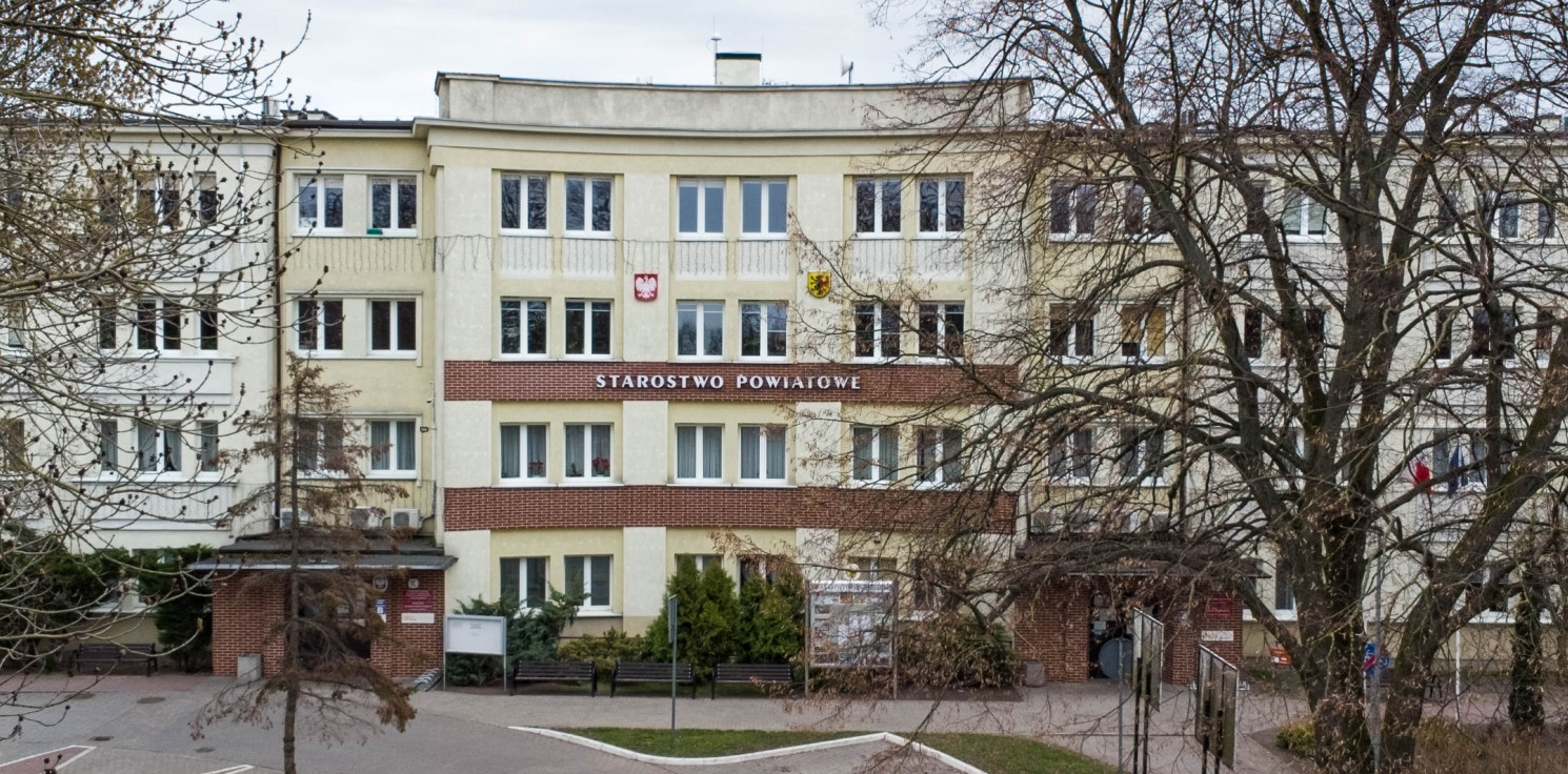 Inowrocław - Kolejka w urzędzie jak za karpiem w PRL-u? “Zazwyczaj idzie szybciej”