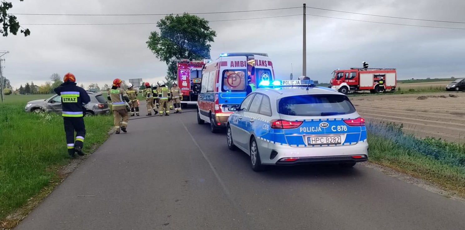 Inowrocław - Po błędzie kierowcy fiat zderzył się z volkswagenem 