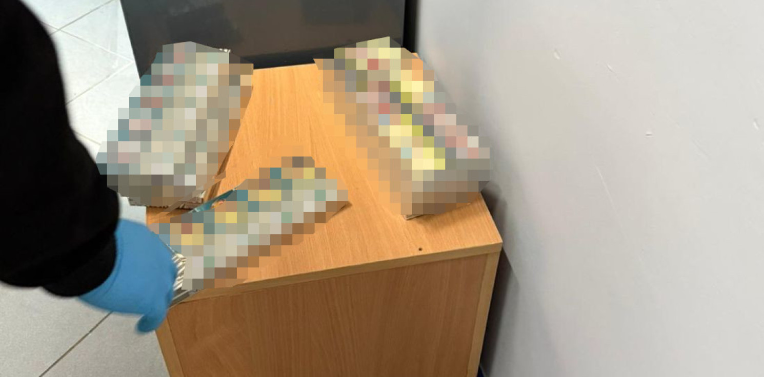 Janikowo - 63-latek motorowerem woził nielegalne papierosy