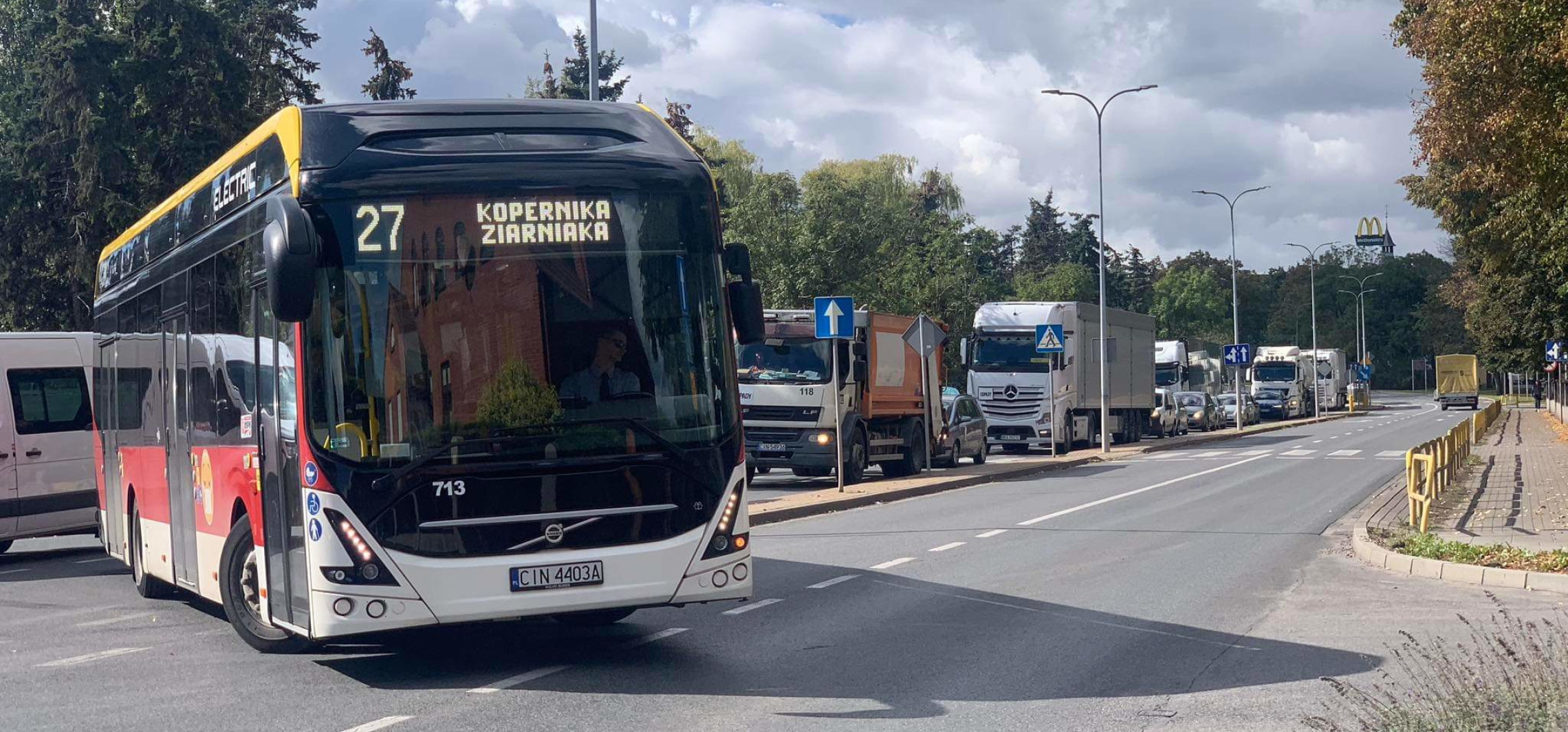 Ratusz zabrał głos w sprawie ruchów kadrowych w MPK