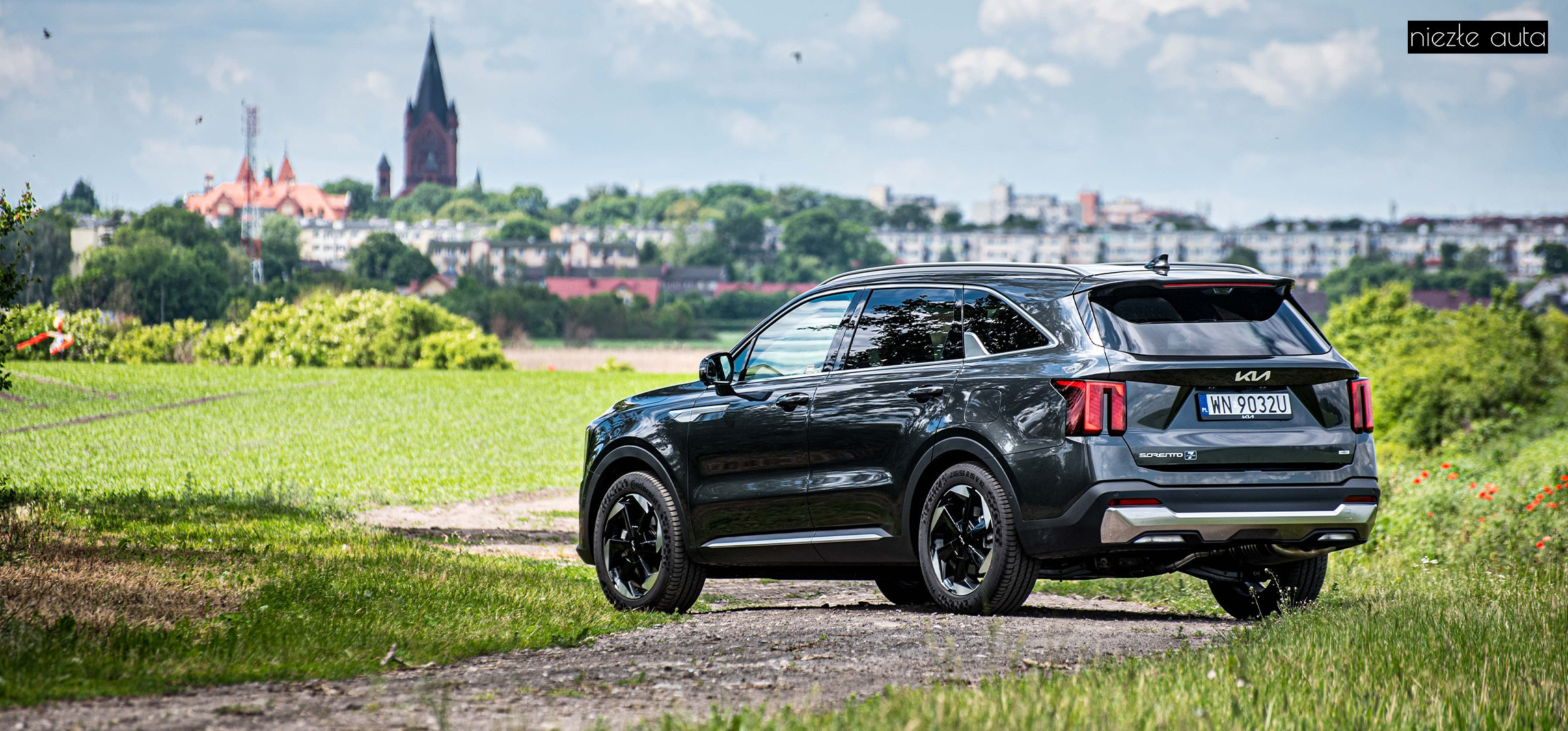 Test: Kia Sorento. Najciekawsze skrywa w środku
