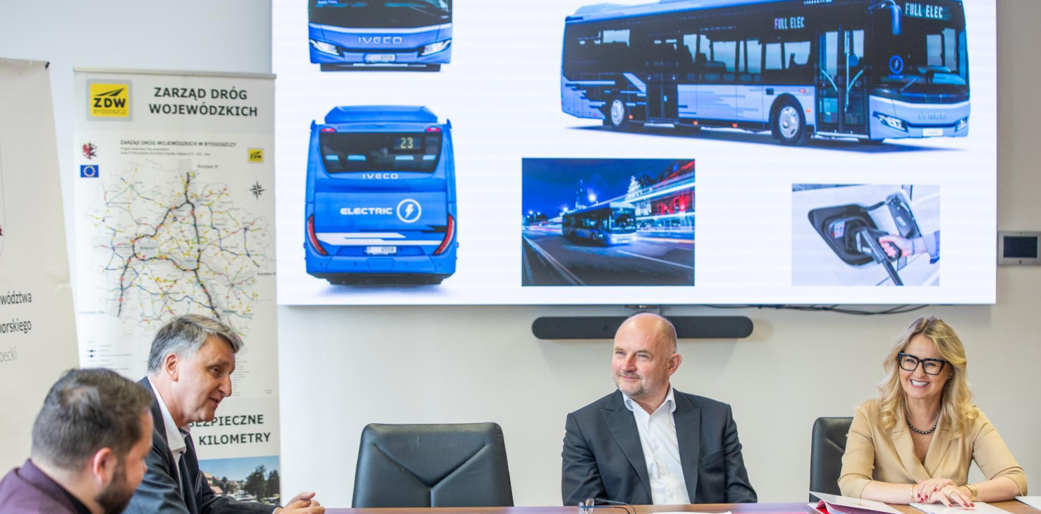 Inowrocław - Elektryczne iveco zastąpią stare autosany i karosy. Rewolucja w KPTS