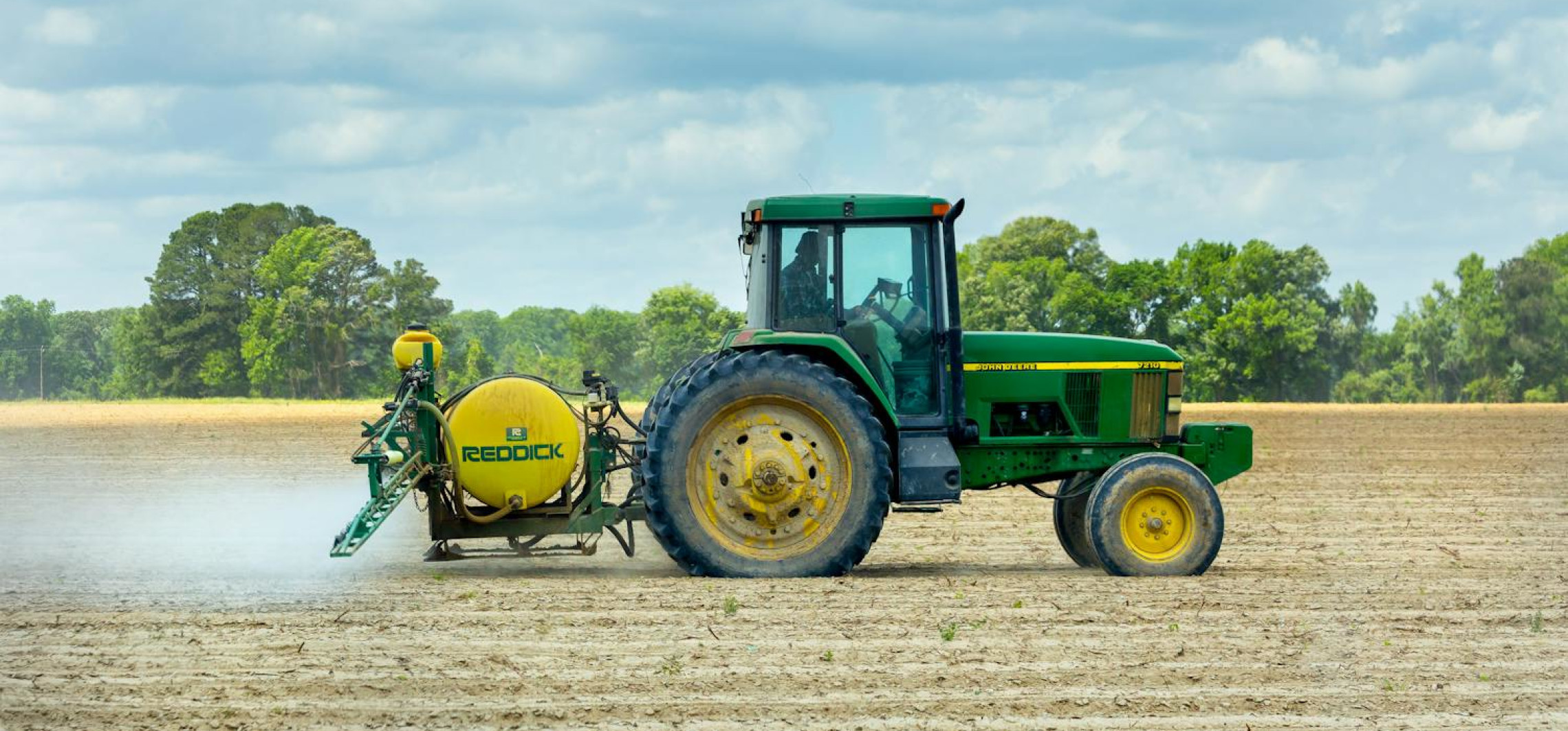 Które części do ciągników są najbardziej podatne na uszkodzenia?