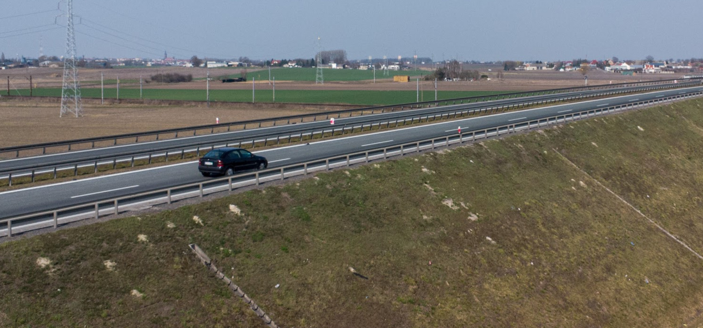 81-latek złapał "kapcia" na obwodnicy. Pomoc przyszła nieoczekiwanie