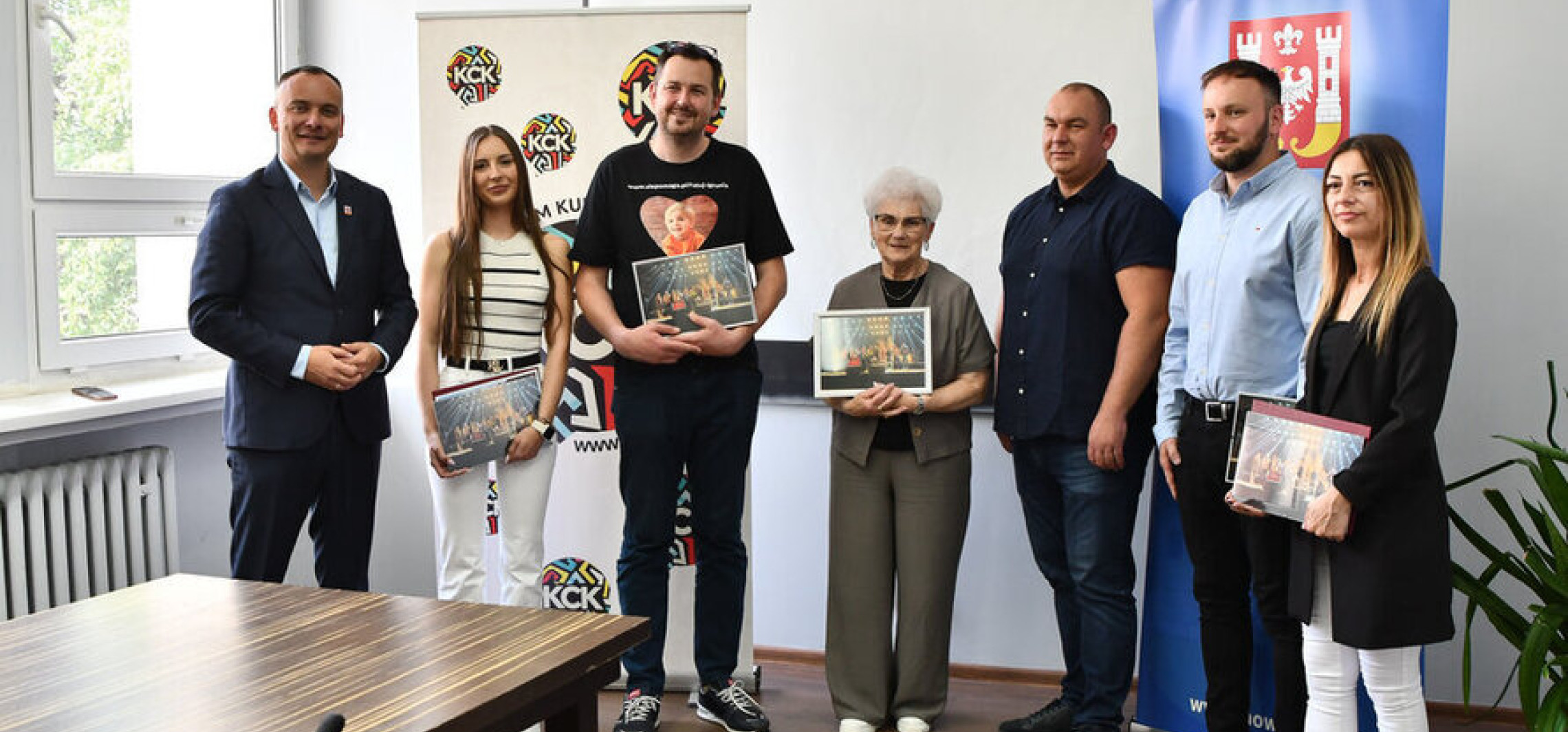 Inowrocław - Mercedes oficjalnie przekazany. Na koncie Ignasia już ponad 13 milionów złotych