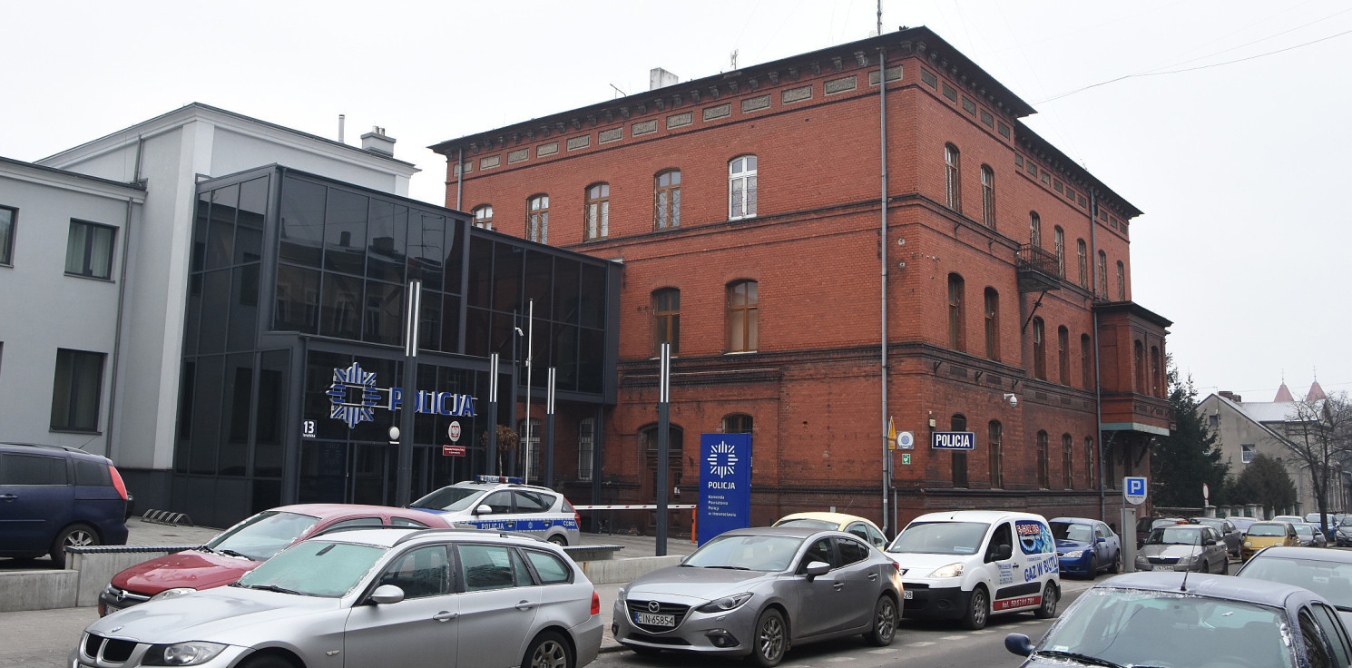 Inowrocław - Brutalne mieszkanki Inowrocławia odpowiedzą za pobicie i kradzież 