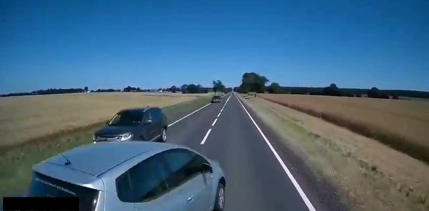 Region - Wyprzedzał "na czołówkę". Policja ma nagranie