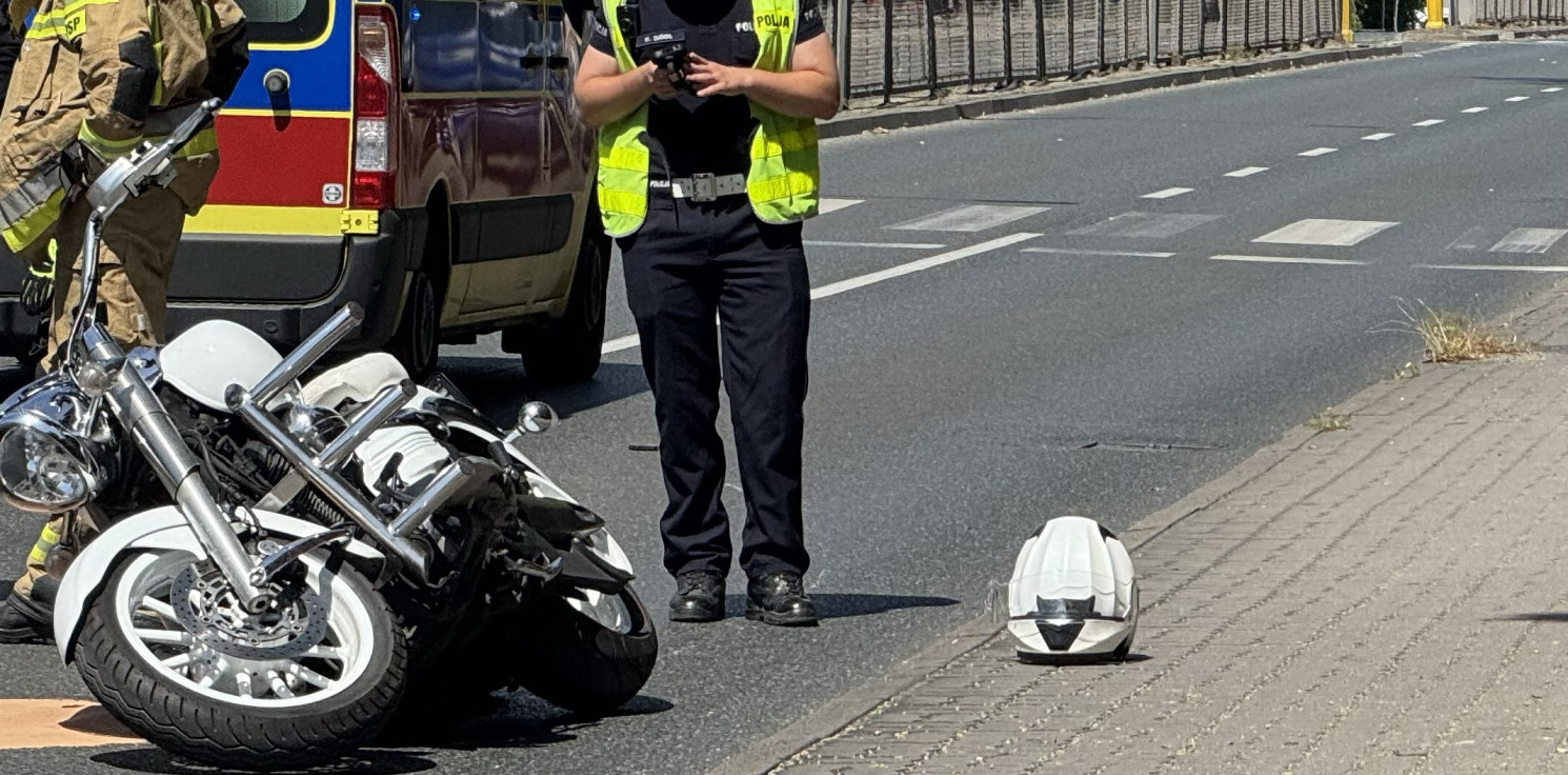 Inowrocław - Zderzenie motocyklisty z autem, Dworcowa zablokowana