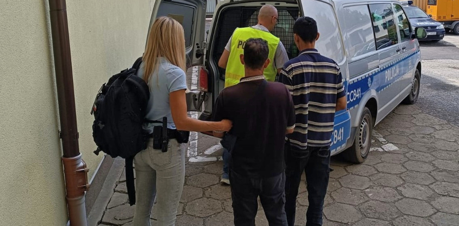 Inowrocław - Co się stało z zatrzymanymi migrantami z Mogilna? Nic. Poszli w swoją stronę