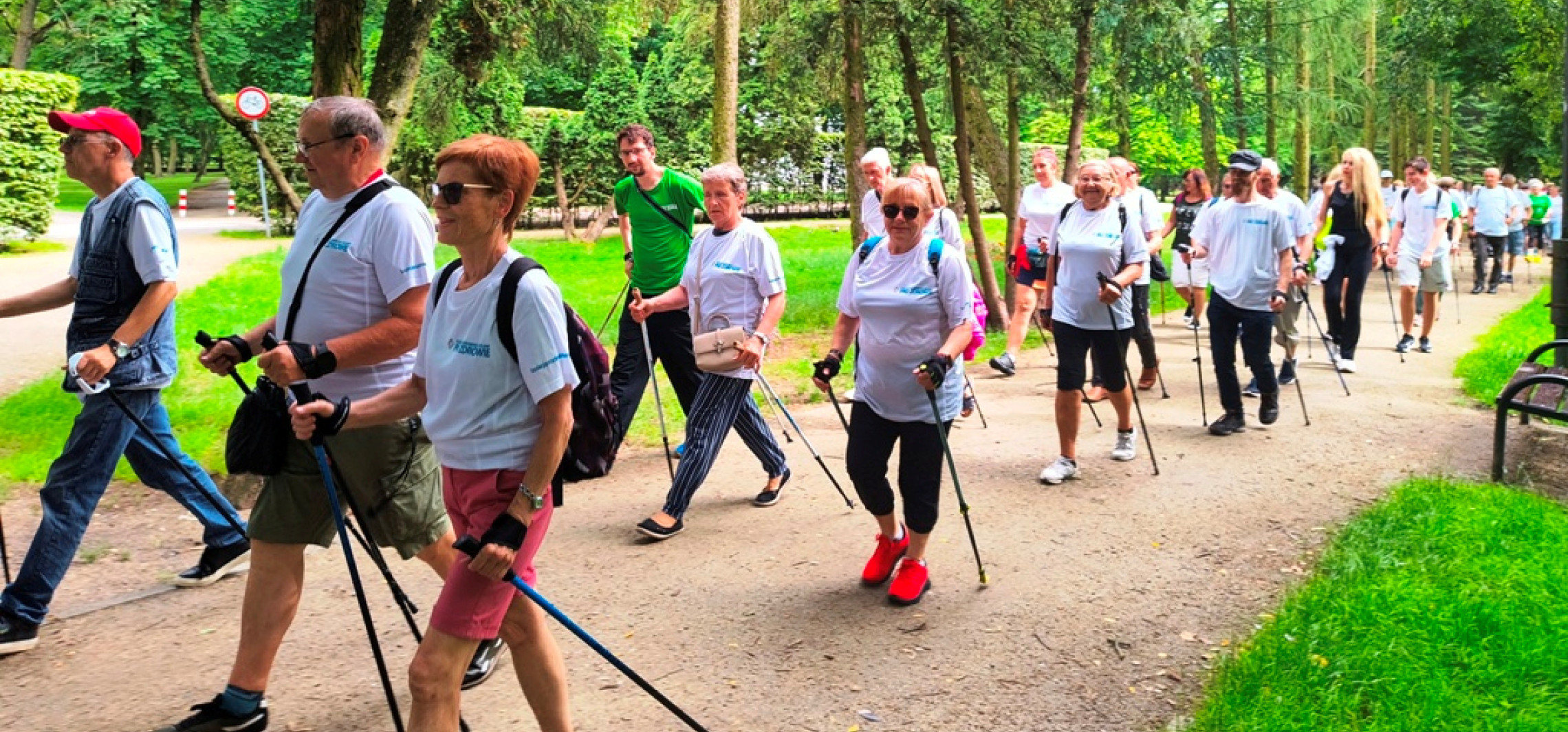 Inowrocław - To był spacer z misją. Park tętnił życiem bardziej niż zwykle