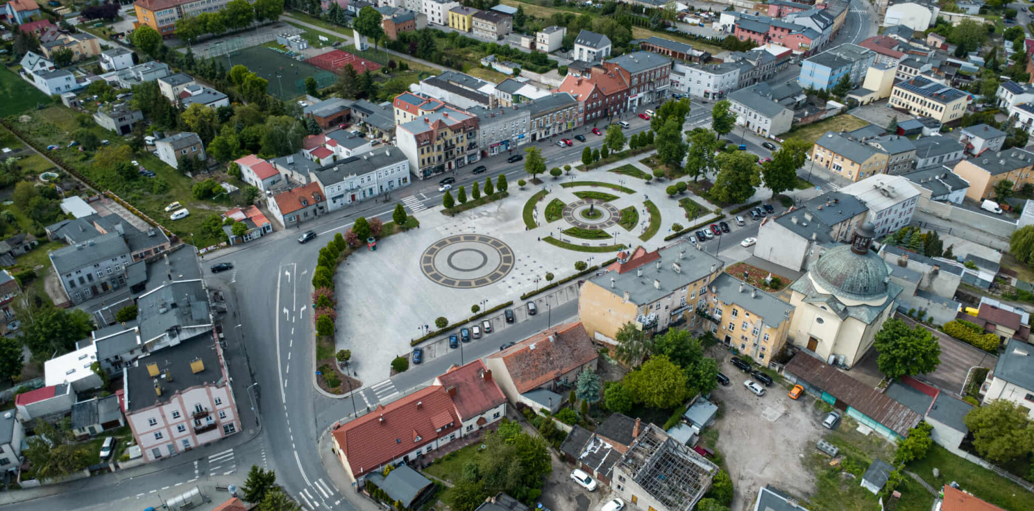 Kruszwica.online - Więcej zieleni i fontanna. Rynek w Kruszwicy ma zmienić się nie do poznania