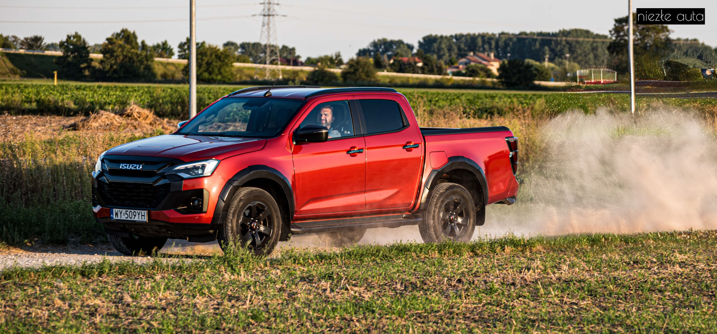 Test: Isuzu D-Max. Dwie krowy na pakę i w drogę
