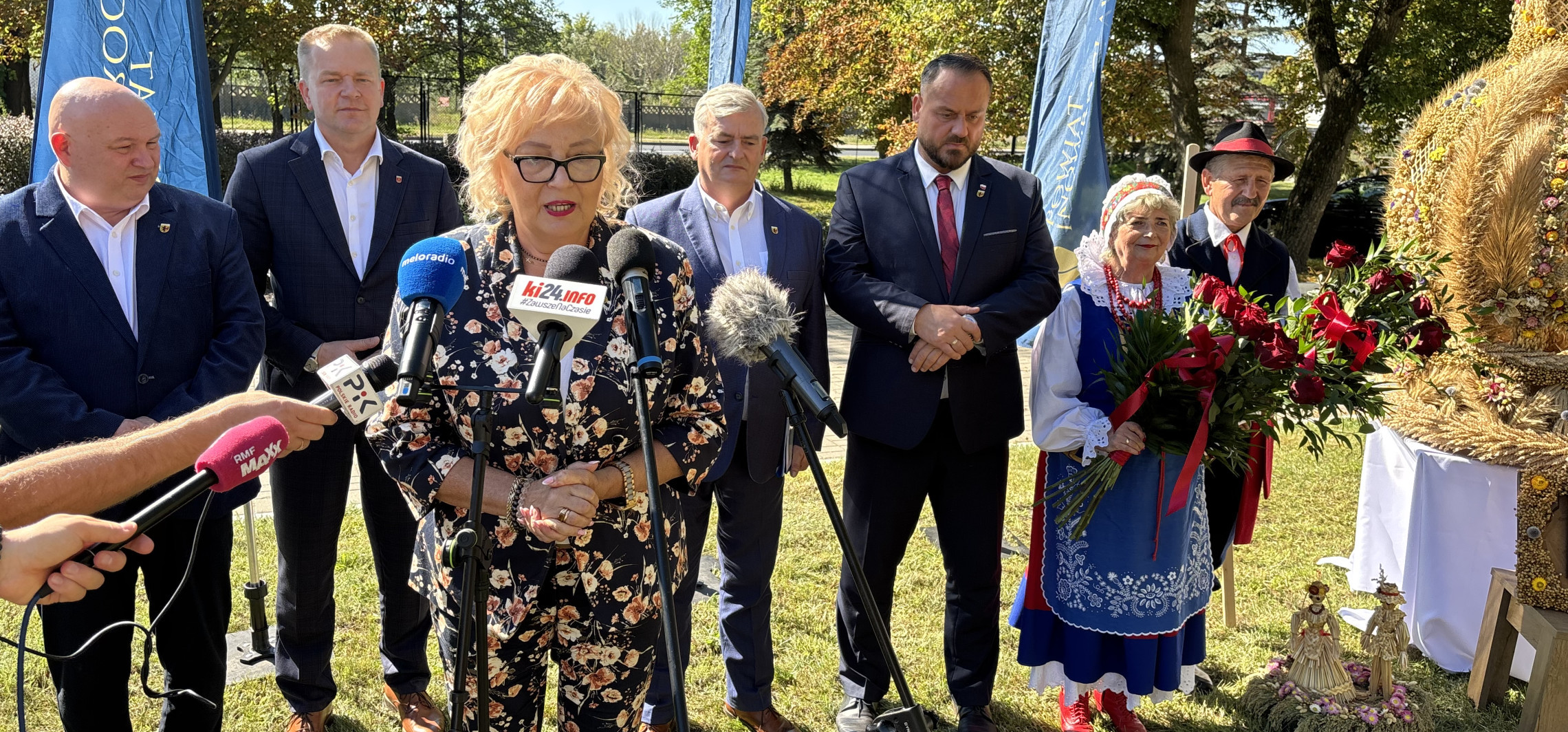 Bieg z kapustą na szpadlu i z żoną na plecach. Takie będą dożynki w Złotnikach Kujawskich