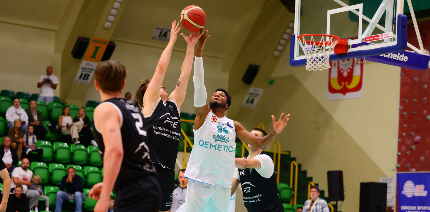 Inowrocław - Tramwaj nam "odjechał", Noteć wygrywa, Kłopot z wieńcem nr 1 w Polsce