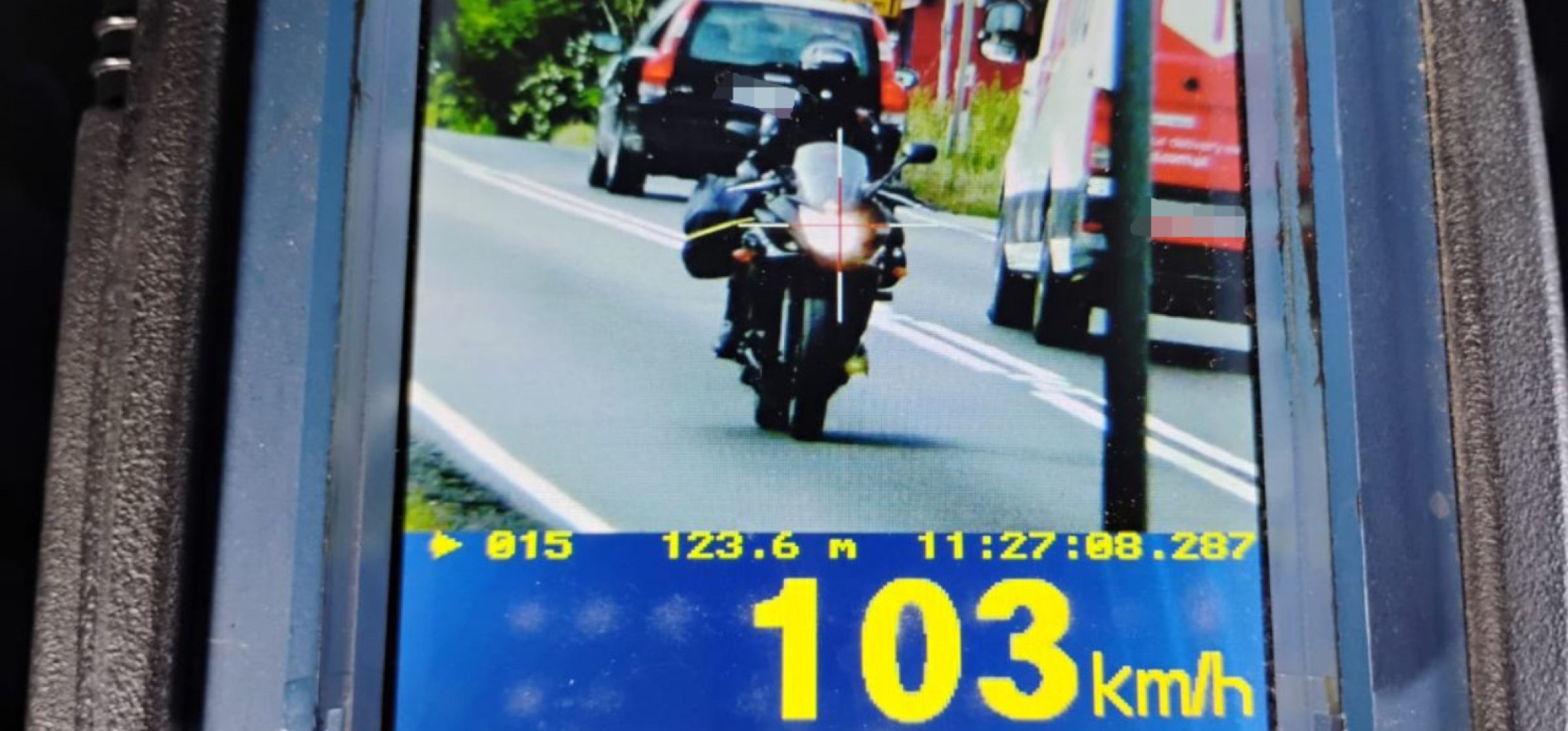 Motocyklistka straciła prawo jazdy za prędkość