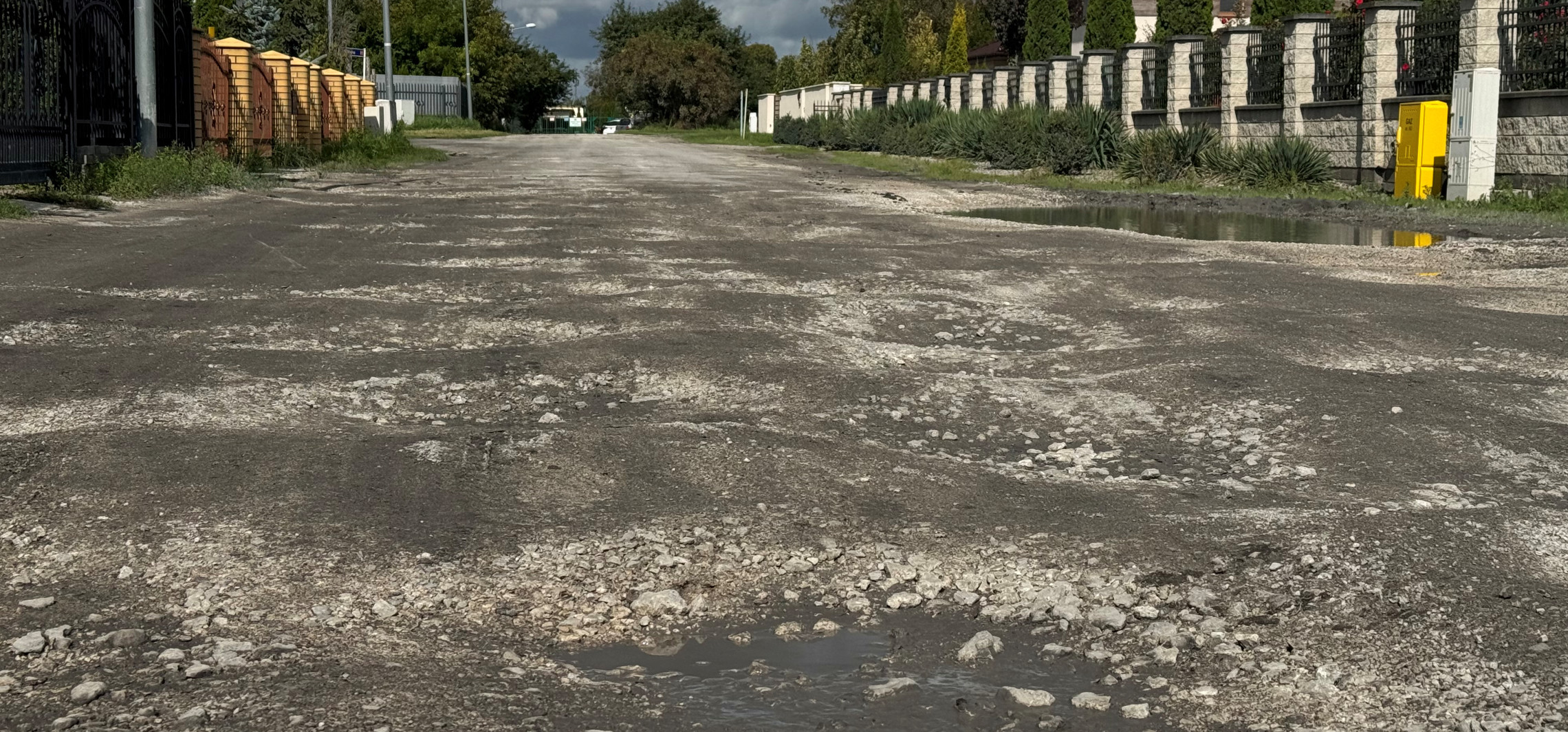 Tak ta droga wygląda dziś. Czy będzie gładka jak stół?