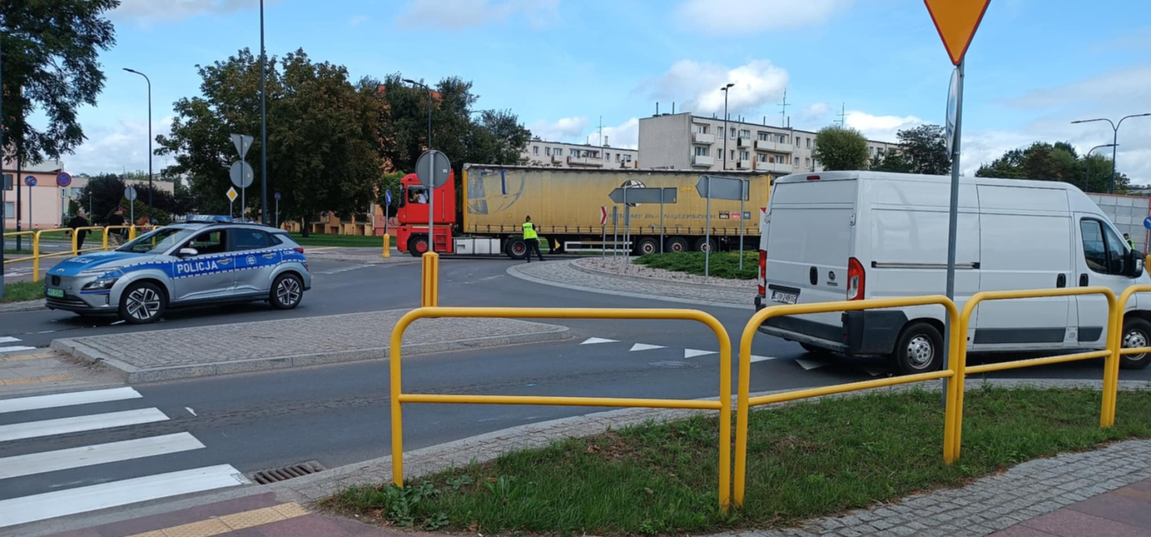 Duże korki w Kruszwicy. Wprowadzono objazd