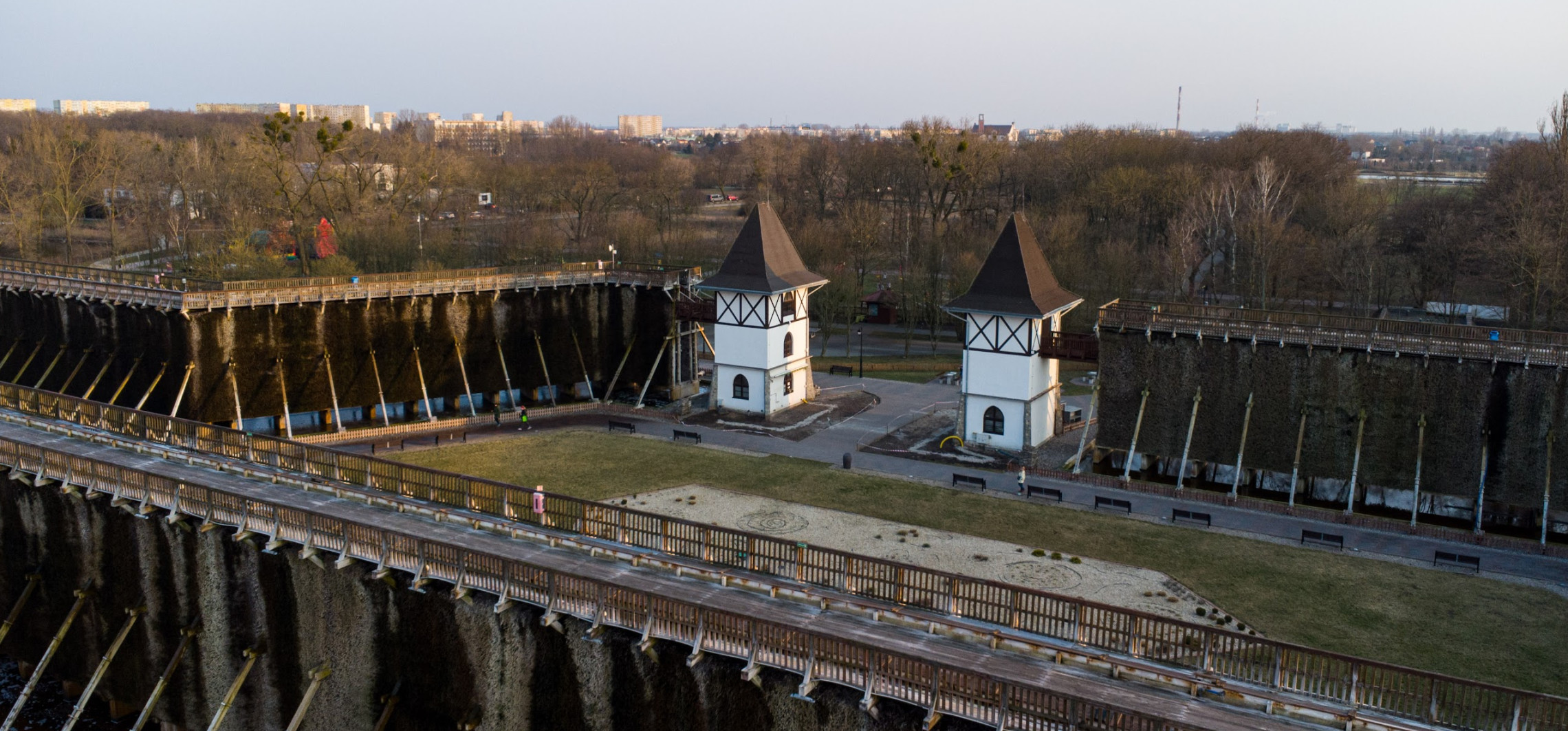 Kontrole po wykryciu bakterii i pleśni. Sanepid bierze pod lupę tężnie w całym kraju
