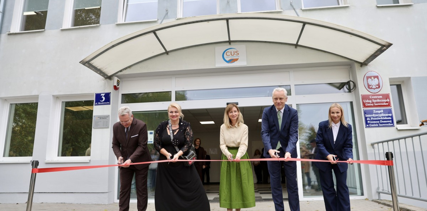 Gmina Inowrocław - W tym budynku otwarto Centrum Usług Społecznych