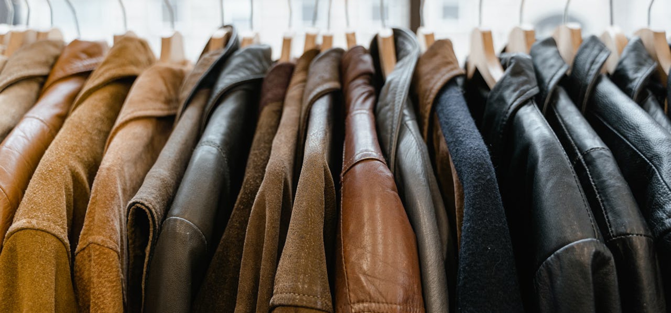 Jakie są trendy modowe na sezon jesień-zima 2025?