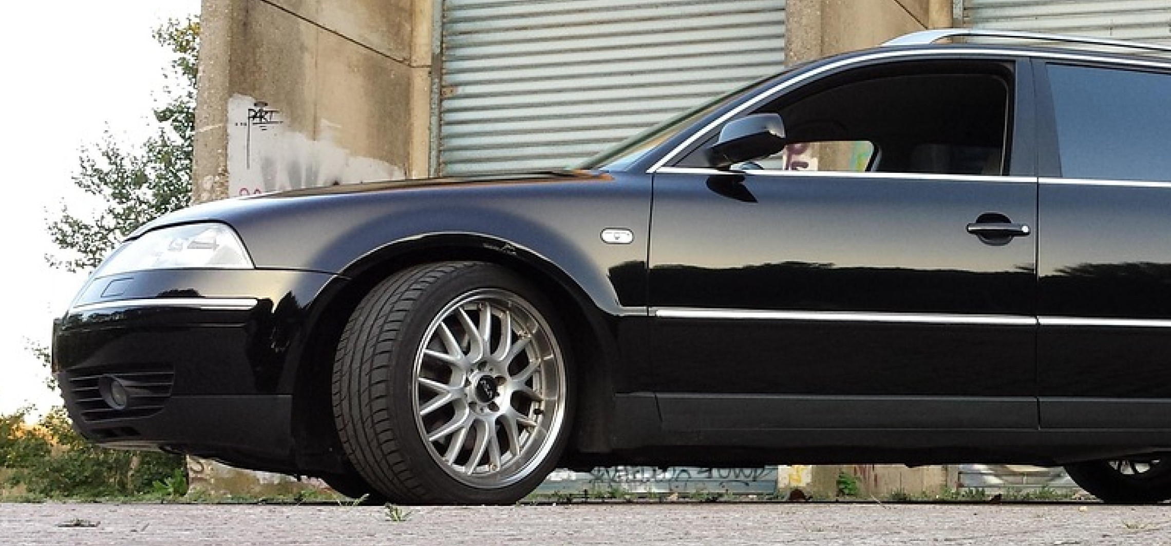 Ukradł passata i pociął go na złom. Wpadł...