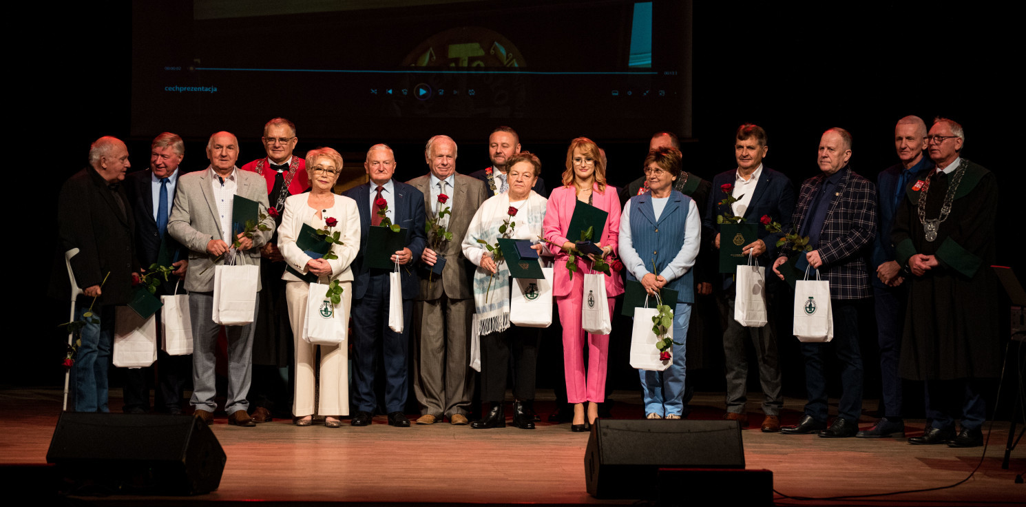 Inowrocław - Jubileusz u rzemieślników, podatek w górę, teatr do remontu