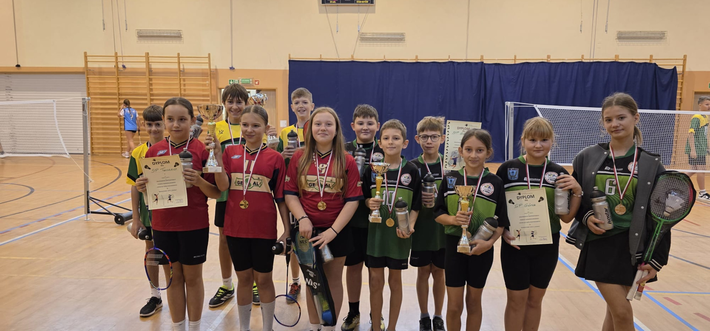 Tuczno zdominowało powiatowe mistrzostwa w badmintonie