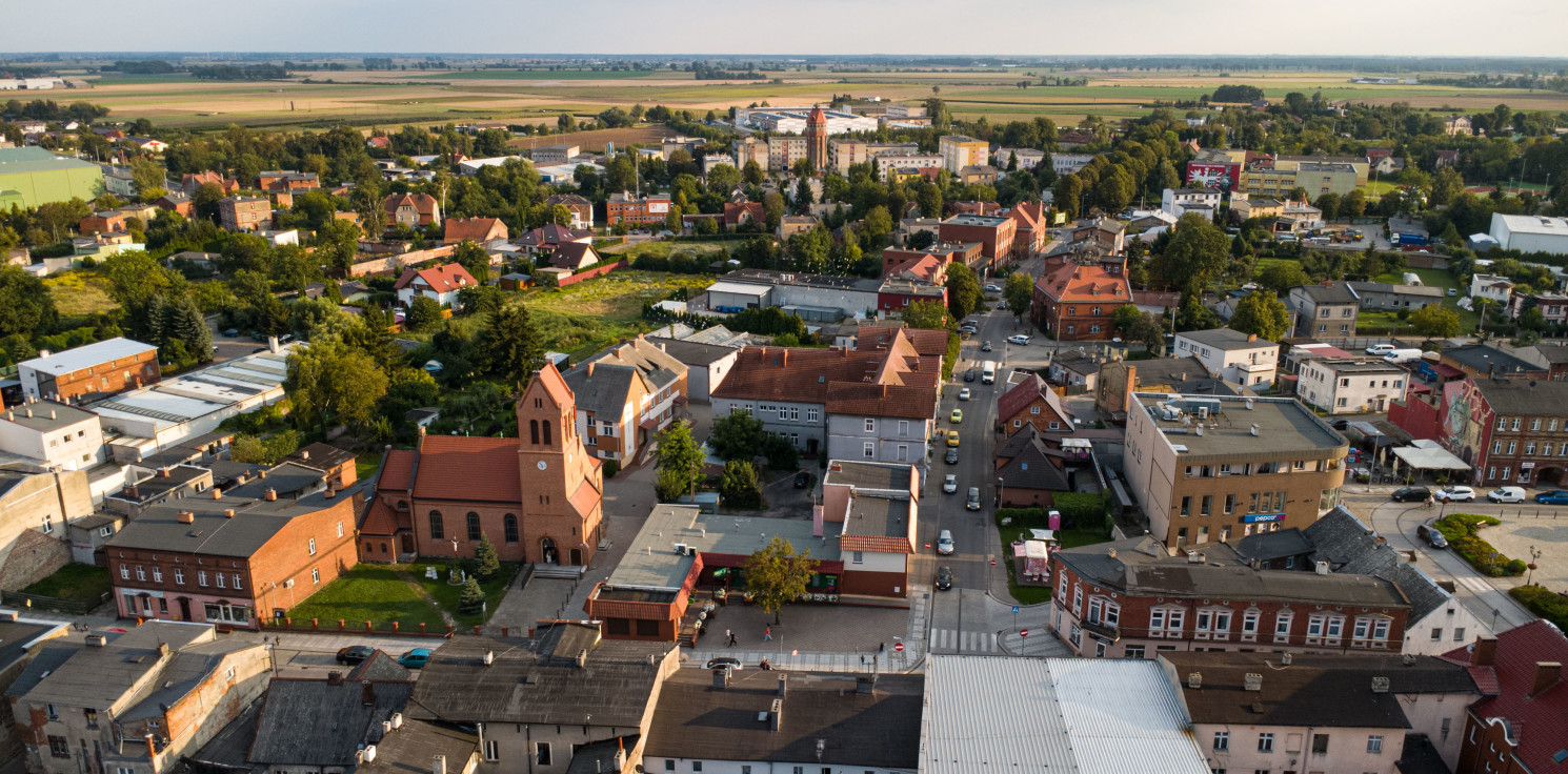 Gniewkowo.online - Spektakl i wystawa z okazji Święta Niepodległości w Gniewkowie