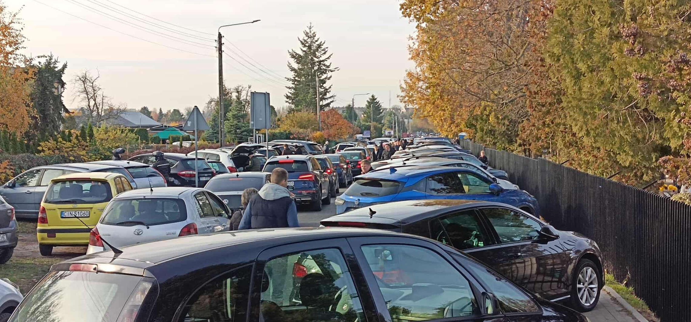 Wszystkich Świętych w Inowrocławiu. Sytuacja na drogach przy cmentarzach
