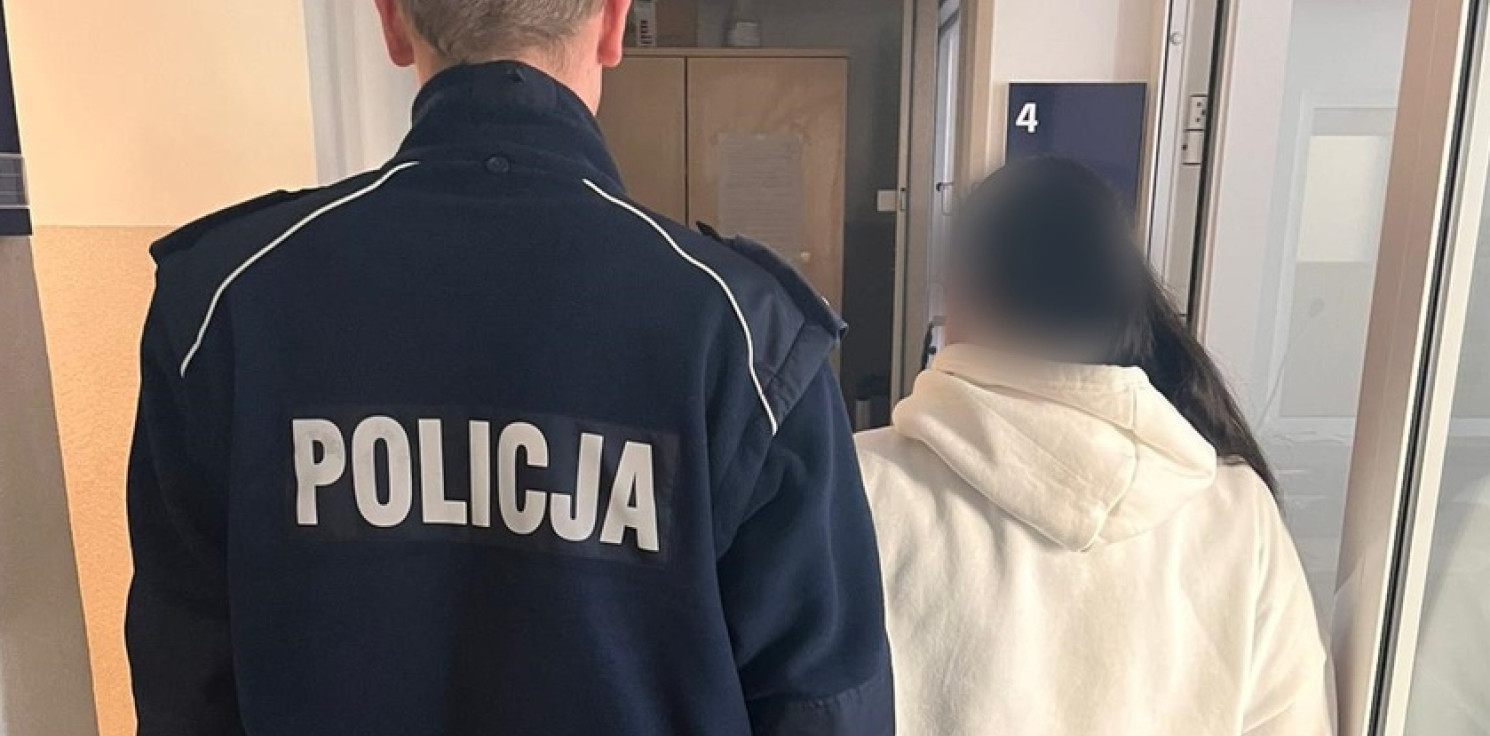 Strzelno - Pijana matka, a 7-latek bez ubranka na balkonie