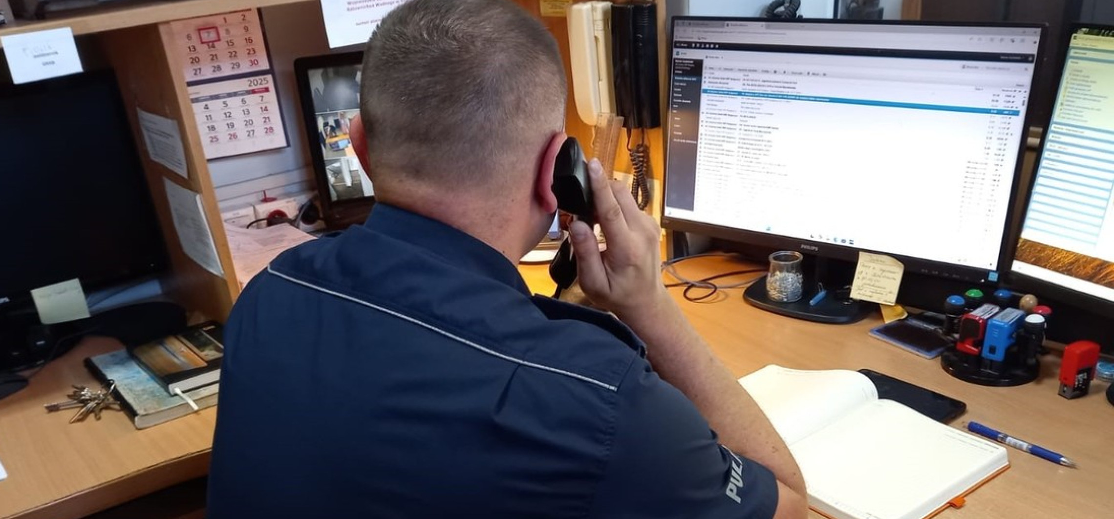 Nie miał z kim porozmawiać, więc... dzwonił na 112