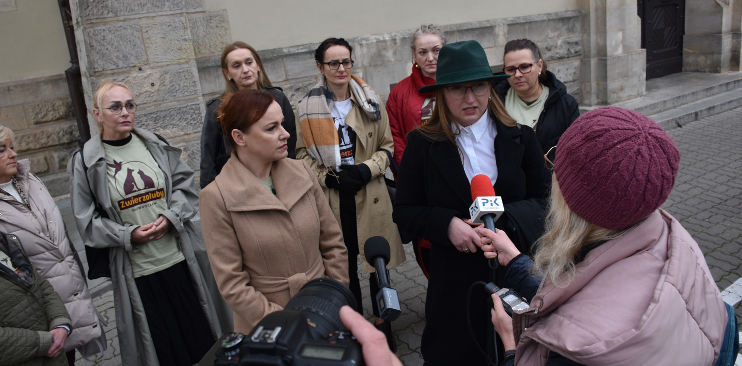 Inowrocław - Szokująca sprawa znęcania się nad psem przed sądem. Fundacja żąda najwyższej kary