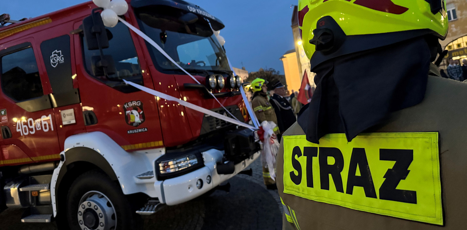 Kruszwica.online - Druhowie z Kruszwicy oficjalnie z nowym wozem