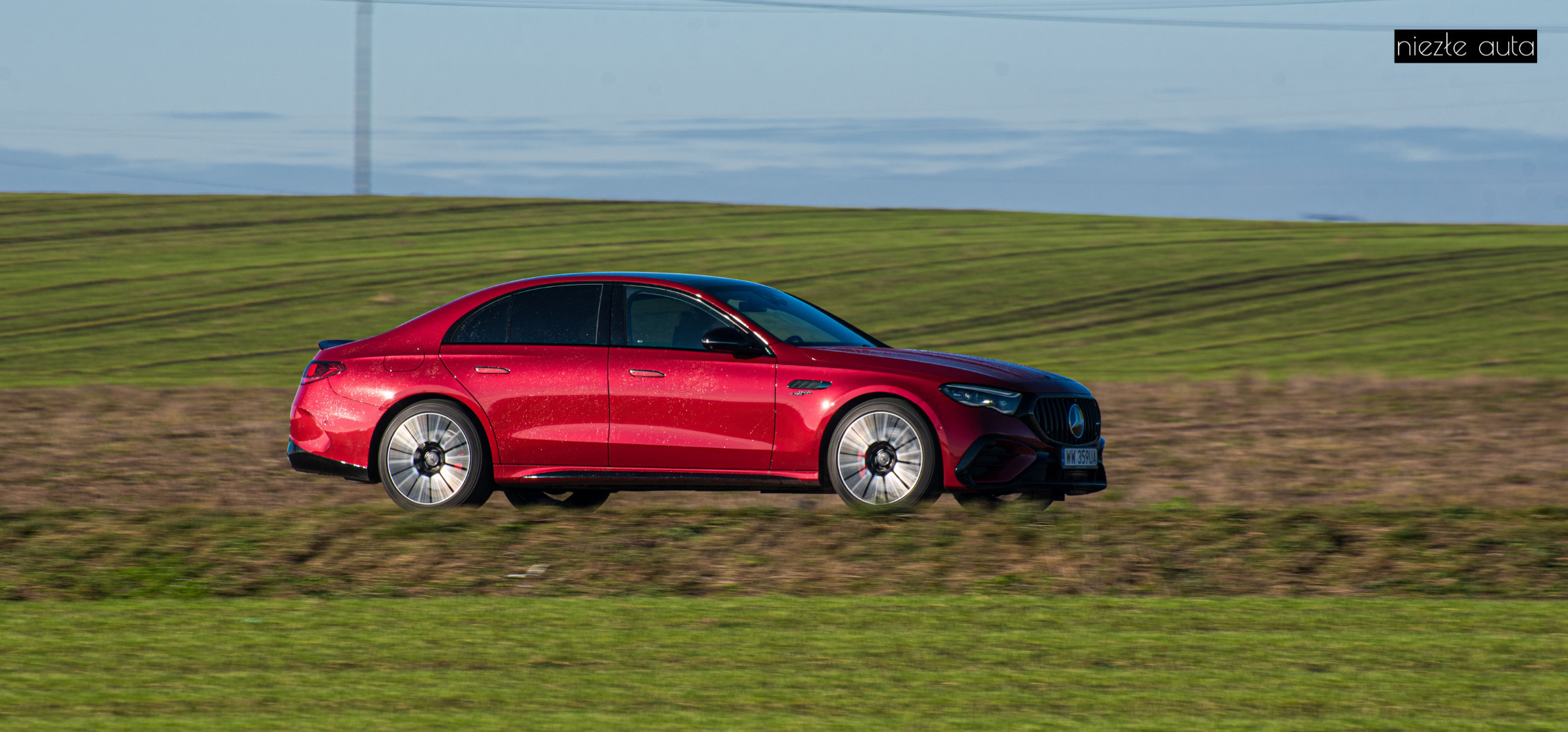 Test: Mercedes E 53 AMG. Nie potrzebujesz go, ale chcesz go mieć
