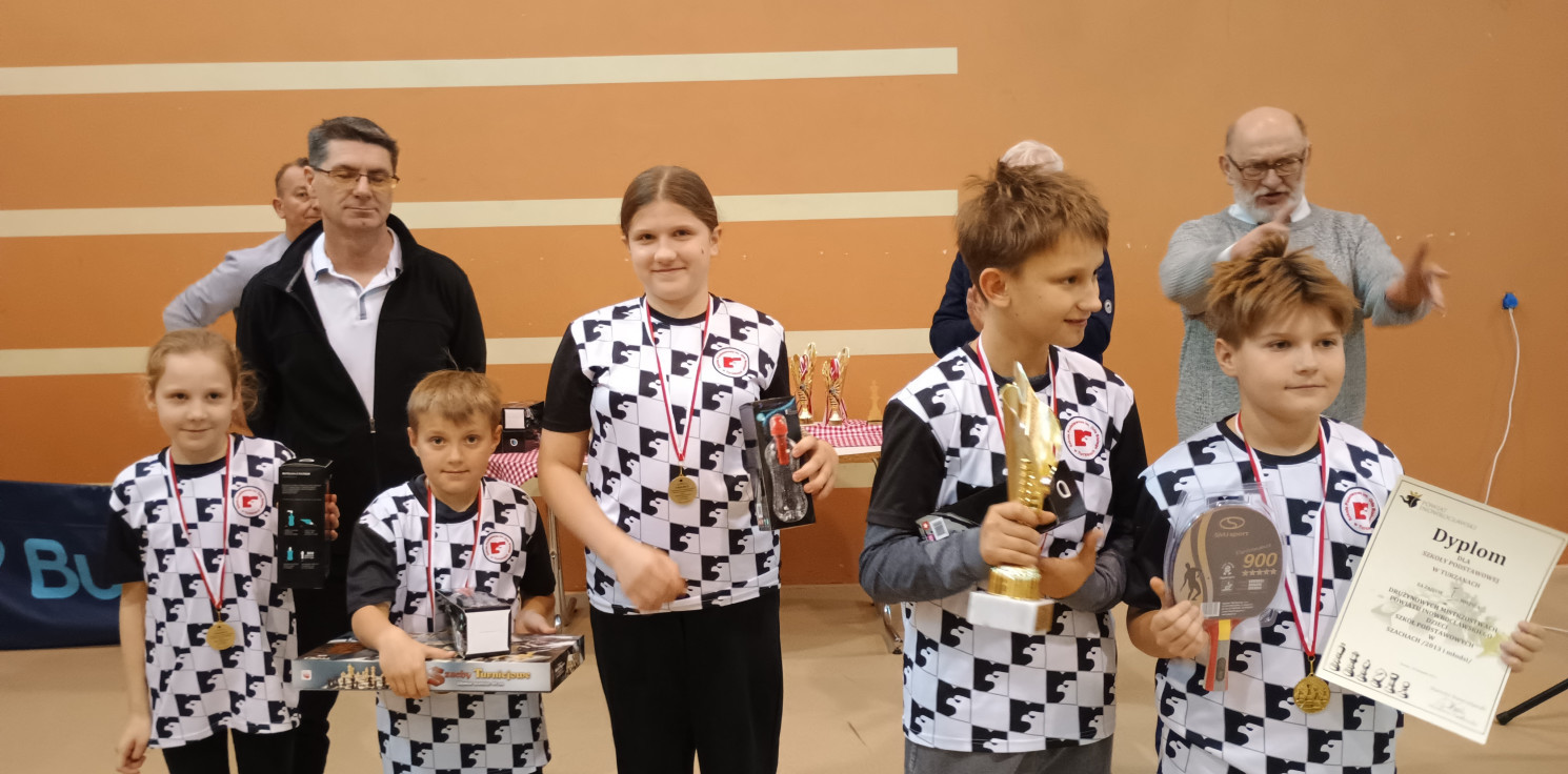 Inowrocław - Szachiści z Turzan ponownie najlepsi w powiecie