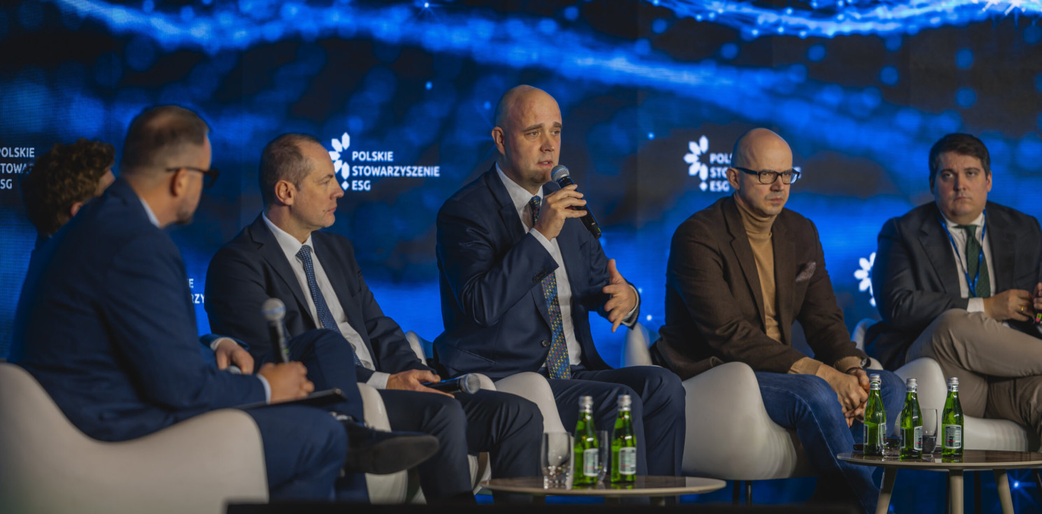 Region - Debata: papierosy, alkohol i otyłość to dziś główne zagrożenia dla zdrowia pracowników