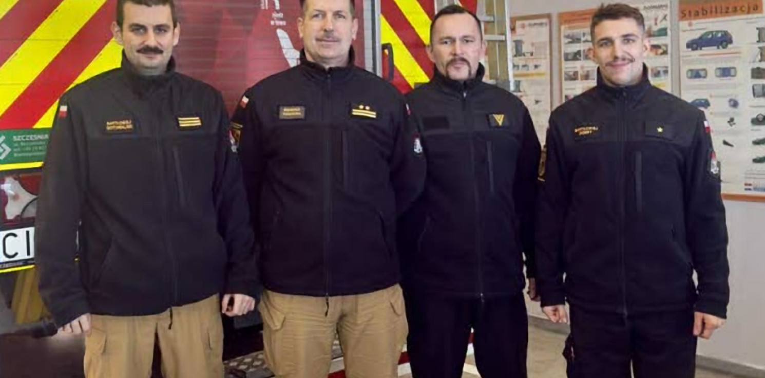 Inowrocław - Inowrocławscy strażacy zapuścili wąsy. To nie przypadek