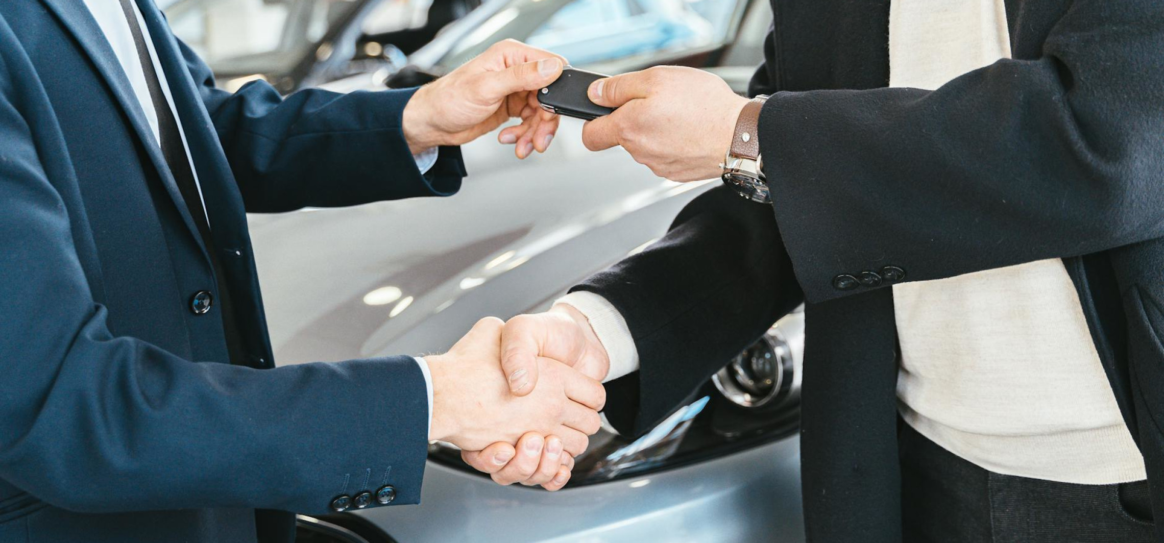 Auto na weekend w Inowrocławiu - najlepsze trasy z miasta